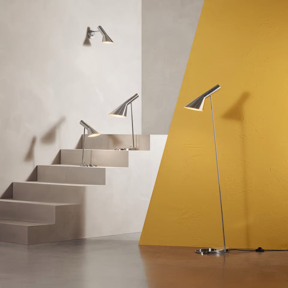 Louis Poulsen AJ Golvlampa – Visningsmodell