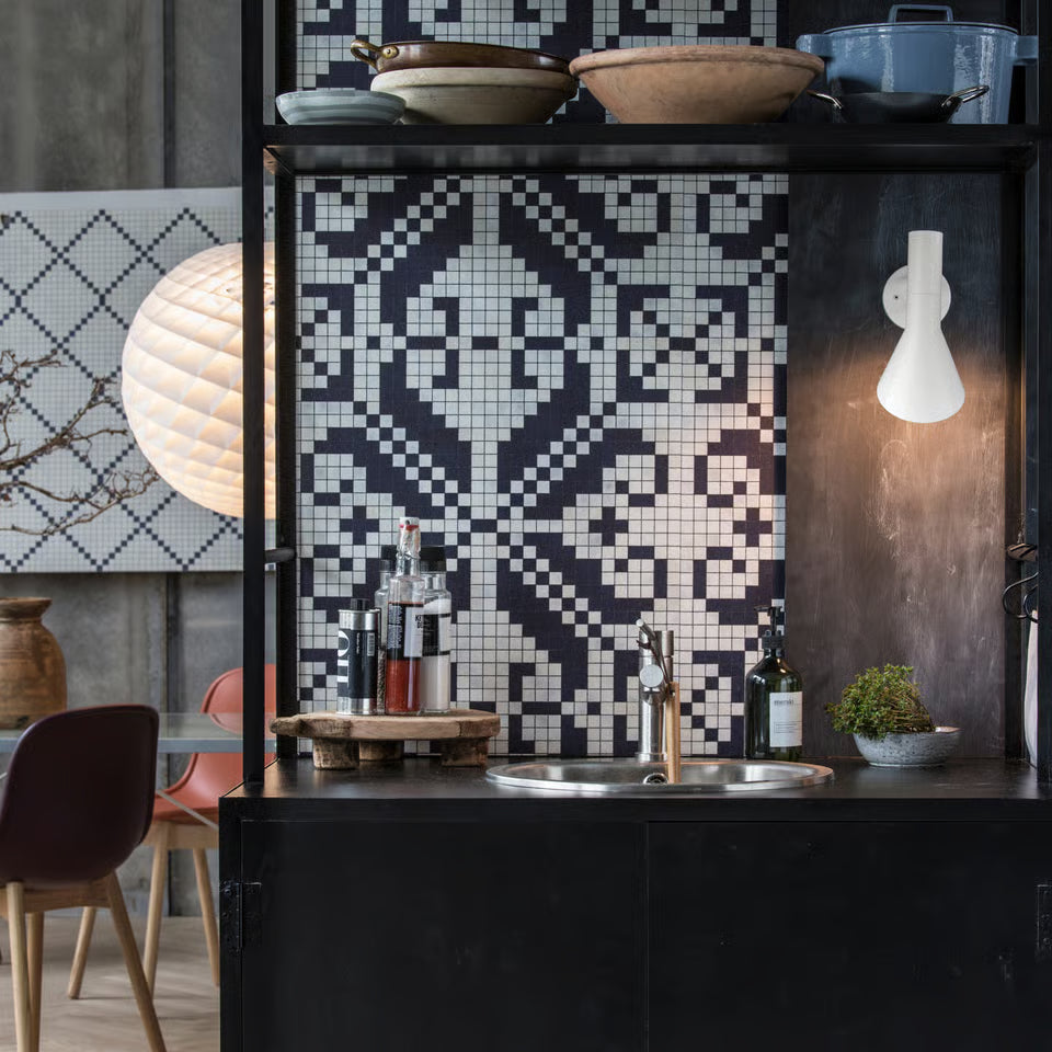 Louis Poulsen AJ Vägglampa Vit – Visningsmodell